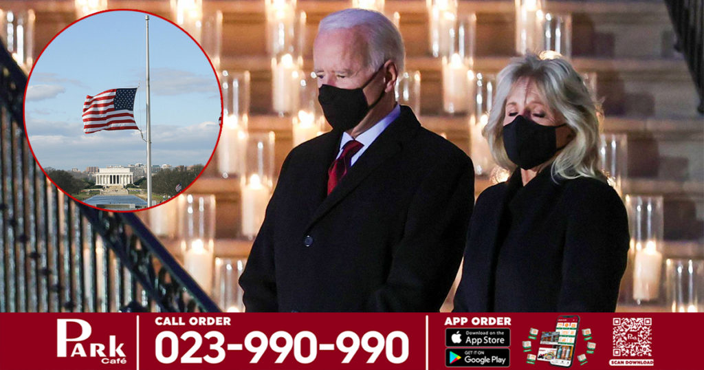 អាមេរិកបង្ហូតទង់ជាតិពាក់កណ្ដាលដង ខណៈលោក ចូ បៃដិន ធ្វើពិធីអុជទៀនឧទ្ទិសដល់ពលរដ្ឋអាមេរិក ៥០ម៉ឺននាក់ ដែលបានស្លាប់ព្រោះជំងឺកូវីដ១៩