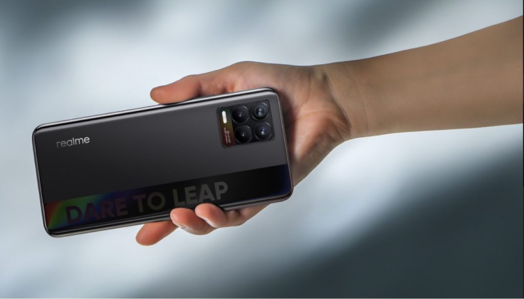 ស្មាតហ្វូន realme ដែលមានការរចនាថ្មីរាងស្តើង ហើយអ្នកមិននឹកស្មានថាមកជាមួយថាមពលថ្ម 5000mAh