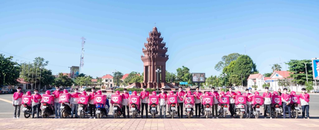 ដំណឹងពិសេសដល់អ្នកកំពង់ឆ្នាំង! អស់បារម្ភរឿងរៀបចំម្ហូបអារហារទោះកូវីដ១៩ កំពុងរីករាលដាលពិបាកចេញពីផ្ទះ ព្រោះ foodpanda បានពង្រីកមកដល់ហើយ