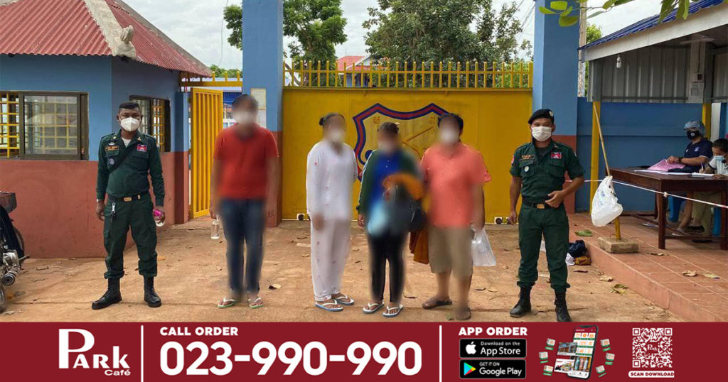 សាលាដំបូងខេត្តសៀមរាបចេញដីកាបង្គាប់ឱ្យឃុំខ្លួនជនត្រូវចោទចំនួន ៤នាក់ ពីបទមិនគោរពវិធានការទប់ស្កាត់ការឆ្លងរាលដាលជំងឺកូវីដ-១៩