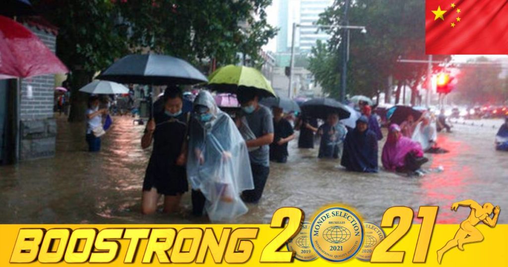 មនុស្ស ១២នាក់បានបាត់បង់ជីវិត និង១សែននាក់ត្រូវជម្លៀសខ្លួនជាបន្ទាន់ ក្រោយមានភ្លៀងមួយមេធំបានធ្លាក់នៅក្នុងប្រទេសចិន