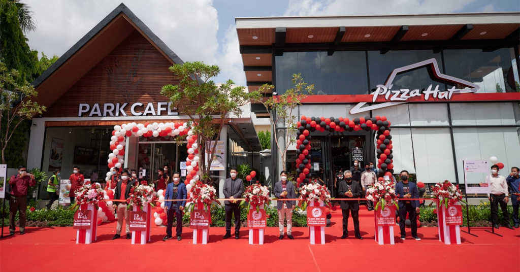 សាខាទី2 Pizza Hut បើកសម្ពោធជាផ្លូវការណ៌ហើយ នៅជាប់សណ្ឋាគារភ្នំពេញស្ថិតនៅលើផ្លូវព្រះមុនីវង្ស