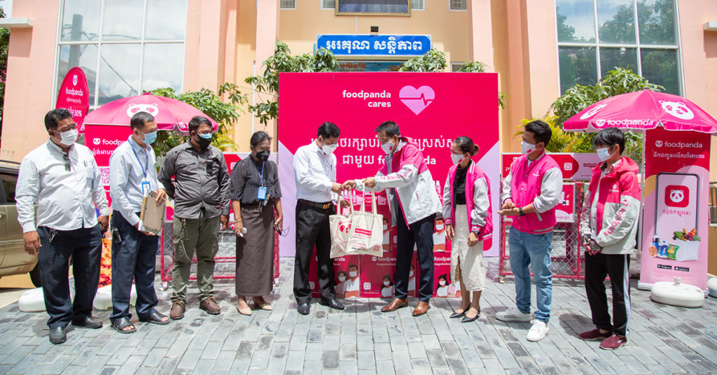 ការចូលរួម​គ្រប់គ្រង​កាក​សំណល់ និងប្រយុទ្ធ​ប្រឆាំង​កូវីដ ១៩ នៅកម្ពុជា ជា​កាតព្វ​កិច្ច​យើង​ទាំង​អស់គ្នា