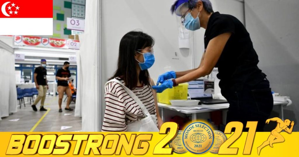 សិង្ហបុរីពន្លឿនការចាក់វ៉ាក់សាំងដូសជម្រុញជូនពលរដ្ឋខ្លួន ដើម្បីបង្កើតប្រព័ន្ធភាពស៊ាំប្រឆាំងនឹងមេរោគអូមីក្រុង