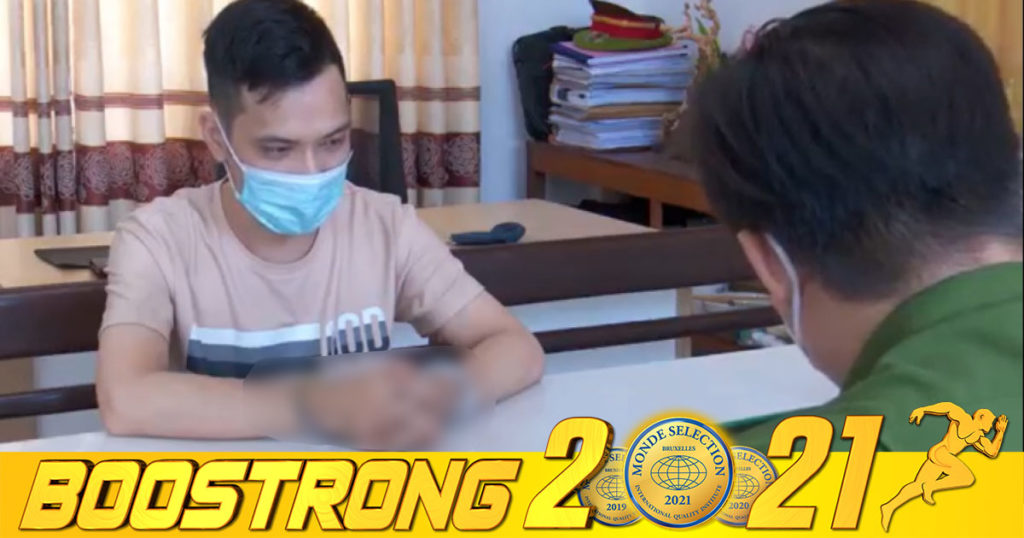 បុរសវៀតណាមម្នាក់លួចលុយជាង១ពាន់លានដុង ពីកុងធនាគារស្រីស្នេហ៍ ហើយផ្ទេរចូលកុងរបស់ប្រពន្ធ មិនទាន់បានចាយផង ត្រូវប៉ូលិសក្របួចជាប់