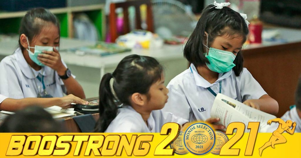 ថៃកំណត់ឲ្យកូនសិស្សរៀន Online ឡើងវិញ ខណៈសាលាខ្លះត្រូវបិទទ្វារតែម្តង ព្រោះភាពភ័យខ្លាចនៃការរាតត្បាតជំងឺកូវីដ-១៩