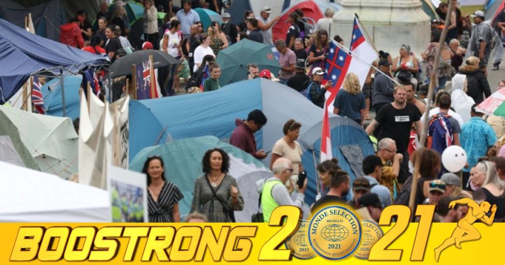 ពលរដ្ឋនូវែលសេឡង់កាន់តែច្រើនឡើងនាំគ្នាធ្វើបាតុកម្មប្រឆាំងនឹងផែនការចាក់វ៉ាក់សាំងកូវីដ-១៩