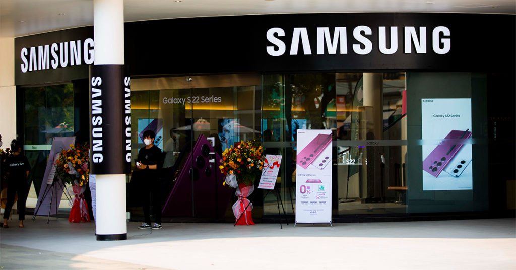 វ៉ាវ…… សម្ពោធហាងទំនើប សាមសុង ថ្មីនៅ K MALL ផ្តល់ជូនកាដូពិសេសៗ Free…Free ជូនអ្នកចូលរួមទាំងអស់…!