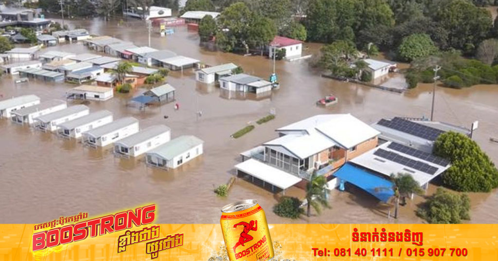 គ្រោះទឹកជំនន់នៅអូស្ត្រាលី បង្ខំឱ្យមនុស្សប្រហែល ៥០,០០០ នាក់ ត្រូវជម្លៀសចេញពីផ្ទះរបស់ពួកគេ
