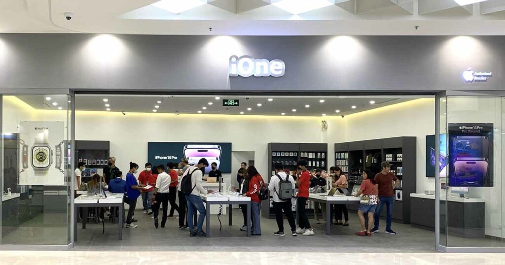 iOne សាខាថ្មី ផ្សារទំនើបអុីអនម៉លមានជ័យ ចាប់បើកដំណើរការហើយ…