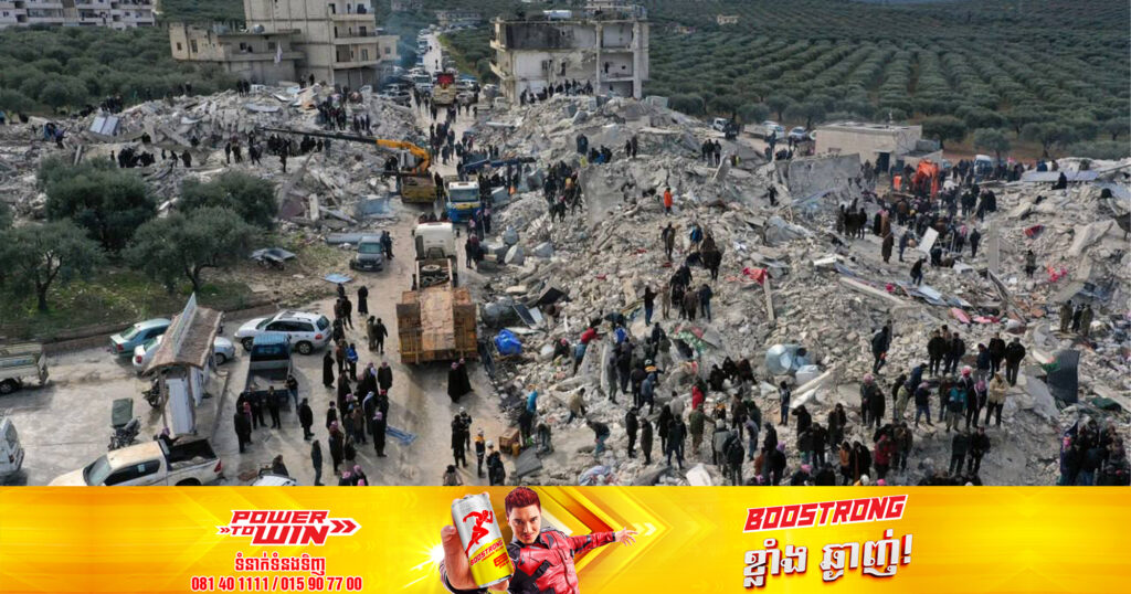 ទារិកាម្នាក់បានកើតនៅក្រោមគំនរបាក់បែកដែលបង្កដោយគ្រោះរញ្ជួយដីនៅតួកគីនិងស៊ីរី ខណៈម្តាយឪពុកនិងបងប្អូននាងបានបាត់បង់ជីវិតអស់ហើយ