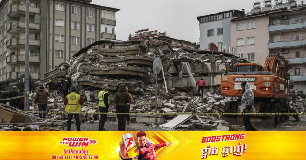 គ្រោះរញ្ជួយដីកម្រិត ៧,៨ រ៉ិចទ័រ បានបណ្តាលអោយពលរដ្ឋតួគីនិងស៊ីរី​ប្រមាណជា ៣,៧០០នាក់បាត់បង់ជីវិត ខណៈរាប់ម៉ឺននាក់ផ្សេងទៀតកំពុងរងរបួស