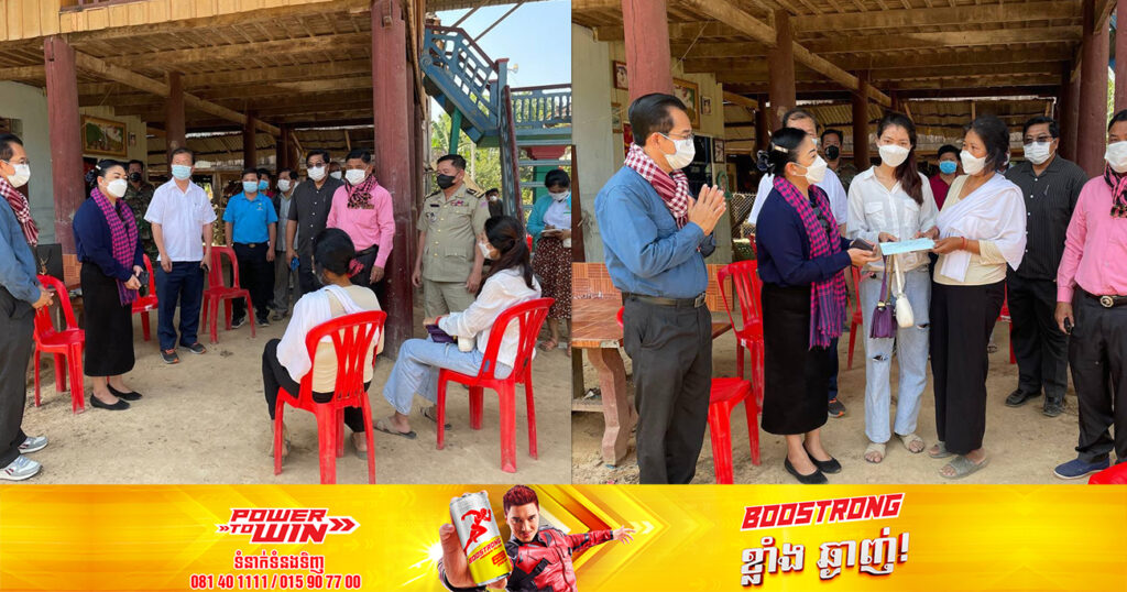 ក្រសួងសុខាភិបាល រកឃើញមនុស្ស ១២នាក់ ដែលបានប៉ះពាល់ជាមួយកុមារីកើតជំងឺផ្តាសាយបក្សី  ក្នុងនោះមាន ៤នាក់ ចេញរោគសញ្ញា