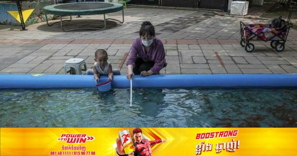 ចិនកំពុងពិចារណាអនុញ្ញាតឲ្យស្រ្តីនៅលីវទូទាំងប្រទេសអាចមានកូនដោយស្របច្បាប់ ដើម្បីឆ្លើយតបនឹងបញ្ហាធ្លាក់ចុះចំនួនប្រជាជន