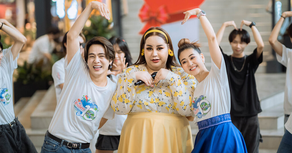 អបអរឆ្នាំថ្មី អូគូលែន ចេញបទឲ្យ នីកូ និង សូលីកា ច្រៀងយ៉ាងឡូយ