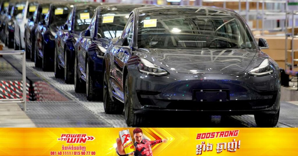 ចិនបញ្ជាឲ្យ Tesla ប្រមូលយករថយន្តមួយចំនួនមានតម្លៃសរុបជាង ១លានដុល្លារត្រលប់ទៅវិញក្រោយរកឃើញថា រថយន្តទាំងនោះមានបញ្ហាប្រព័ន្ធហ្វ្រាំង