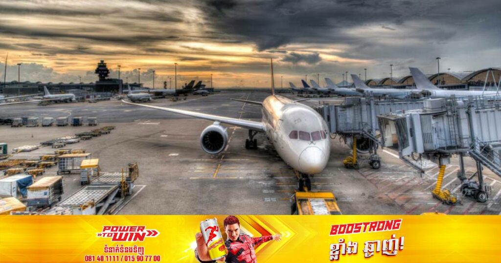 ព្យុះដ៏កំណាចមួយ បានបង្ខំឲ្យជើងហោះមួយចំនួននៅអាមេរិកត្រូវពន្យារពេល