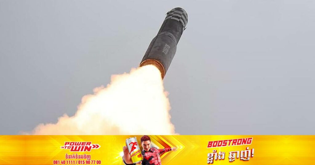 កូរ៉េខាងជើងបាញ់មីស៊ីល ២គ្រាប់ក្រោយនាវាមុជទឹកសម្រាប់បាញ់មីស៊ីលរបស់អាមេរិកធ្វើដំណើរទៅដល់កូរ៉េខាងត្បូង