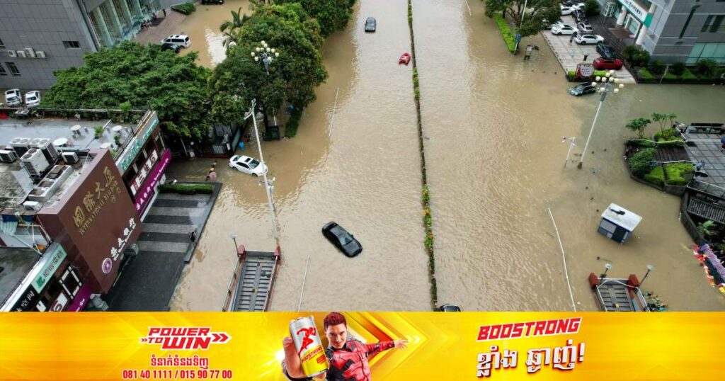 ព្យុះទីហ្វុង Doksuri បង្ខំឲ្យពលរដ្ឋចិនជាង ៣ម៉ឺននាក់ត្រូវជម្លៀសខ្លួនជាបន្ទាន់