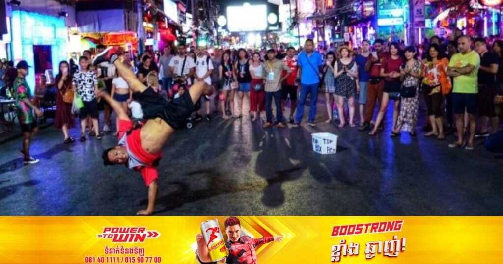 ថៃអនុញ្ញាតឲ្យកន្លែងកំសាន្តពេលរាត្រីអាចបើកដំណើរការបានរហូតដល់ម៉ោង ៤ភ្លឺ ដើម្បីទាក់ទាញភ្ញៀវទេសចរ