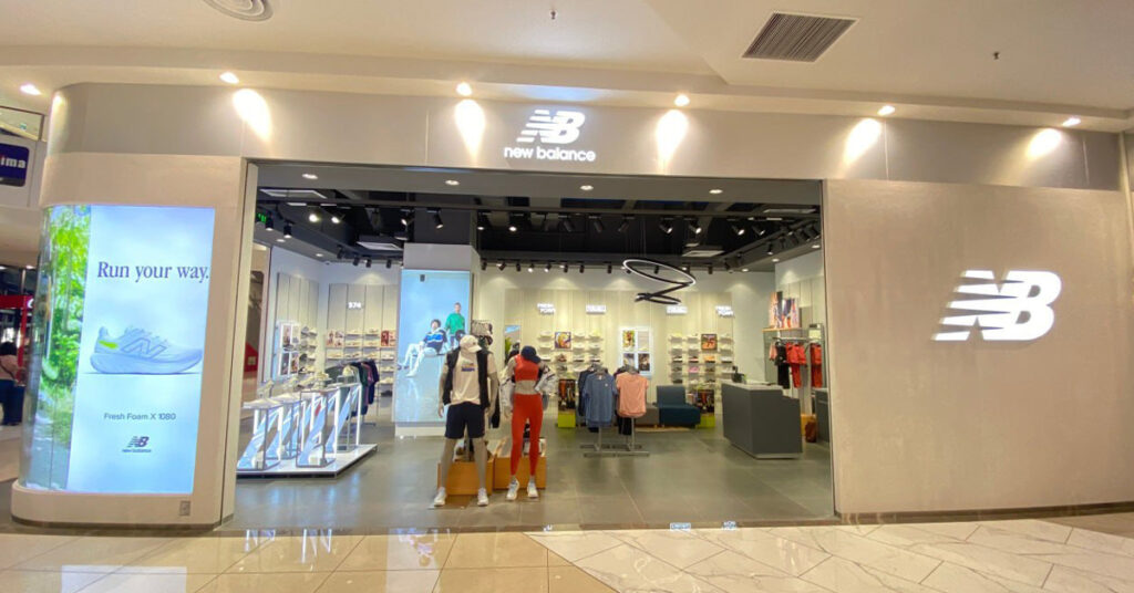 ម៉ាកយីហោល្បីលំដាប់ពិភពលោក New Balance ត្រៀមខ្លួនវាយលុកទីផ្សារកម្ពុជា!