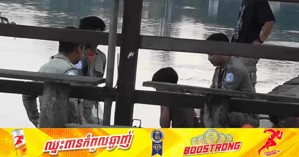 ស្នងការនគរបាលខេត្តសៀមរាប ឃាត់ខ្លួនជនសង្ស័យចំនួន ២នាក់ ដែលធ្វើរឿងអសីលធម៌លើកុមារលក់សត្វអណ្ដើកចល័ត នៅមុខប្រាសាទអង្គរវត្ត