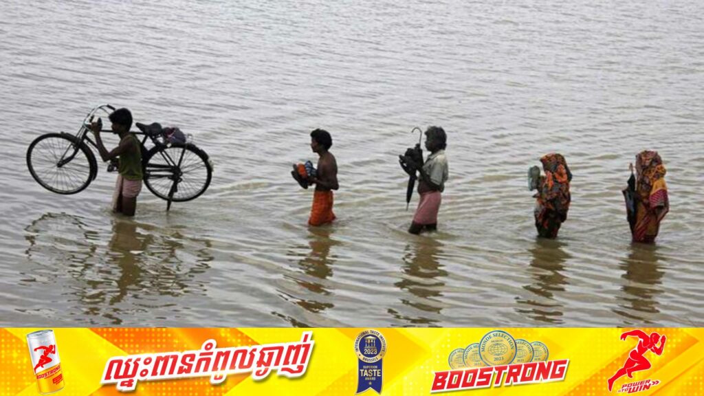 ទឹកជំនន់នៅភាគខាងលិចឥណ្ឌា បណ្តាលឱ្យពលរដ្ឋ ២៨នាក់បាត់បង់ជីវិត និងជាង ២ម៉ឺននាក់ត្រូវជម្លៀសខ្លួនជាបន្ទាន់