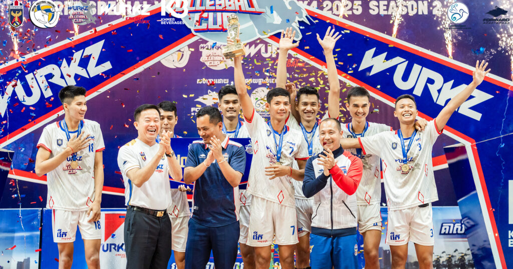 អបអរសាទរដល់ម្ចាស់ជើងឯកប្រចាំរដូវកាលទី២ រួមជាមួយប្រាក់រង្វាន់ ៧០លានរៀល ពីព្រឹត្តិការណ៍ប្រកួតកីឡាបាល់ទះ ៤x៤ ទូទាំងប្រទេស