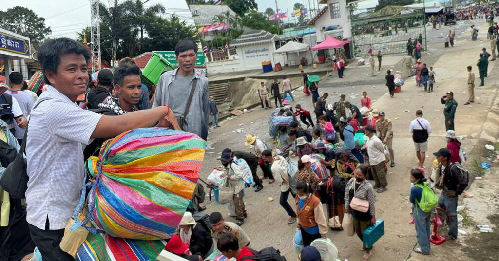 ពលករខ្មែរជិត ៥០០នាក់បន្ថែមទៀត ត្រឡប់មកពីប្រទេសថៃចូលកម្ពុជា តាមច្រកអន្តរជាតិដូង