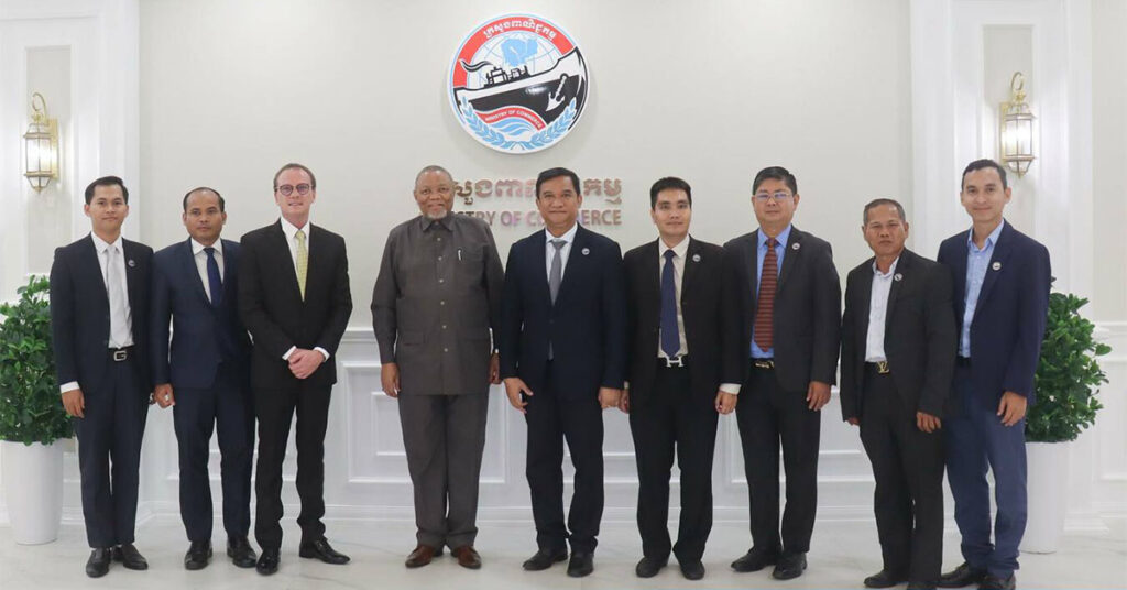 អាហ្រ្វិកខាងត្បូង ស្នើឱ្យបង្កើតអនុស្សរណៈនៃការយោគយល់គ្នា ដើម្បីបង្កើនការដោះដូរទំនិញសក្តានុពលទៅវិញទៅមក ជាមួយកម្ពុជា នាពេលខាងមុខ