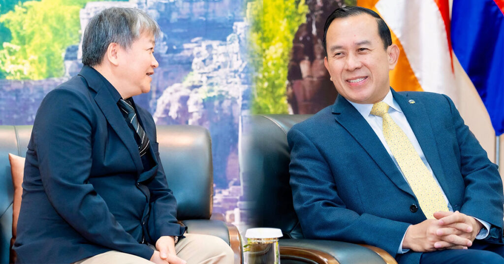 បណ្តាញក្រុមហ៊ុនផលិតស្បែកជើងសម្រាប់ម៉ាកល្បីៗមាន Armani, Michael Kor, Marc Jacob, Versace នឹងសហការចូលរួមជួយផ្សព្វផ្សាយសក្តានុពលទេសចរណ៍ និងសភាពការណ៍ពិតកម្ពុជា ដល់អ្នកបញ្ជាទិញរបស់ខ្លួន