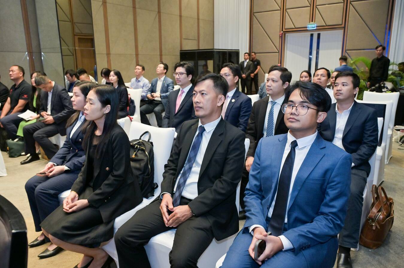 វិស័យស្រាវជ្រាវរួមគ្នា