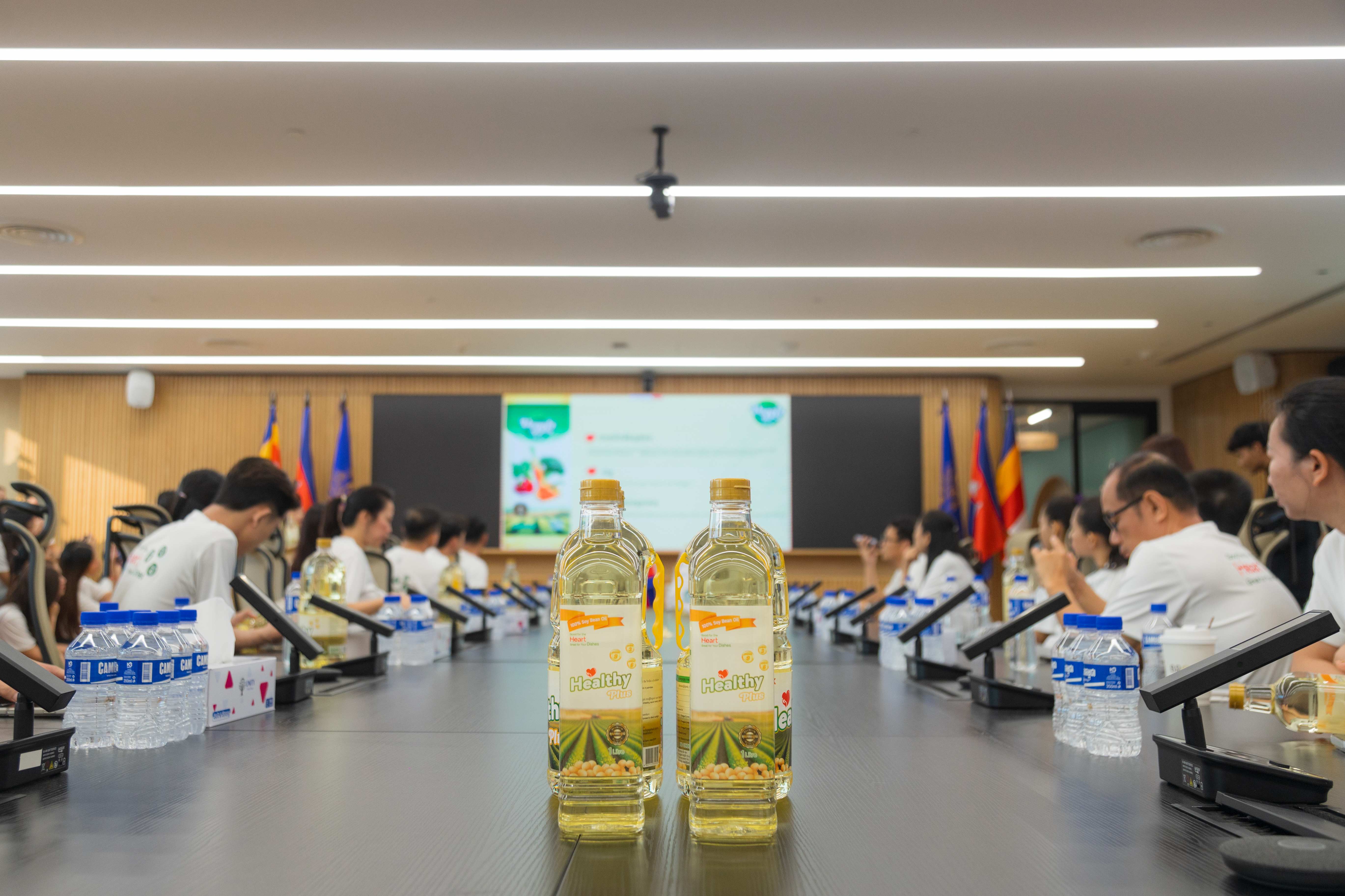 This image has an empty alt attribute; its file name is 28-8.jpg