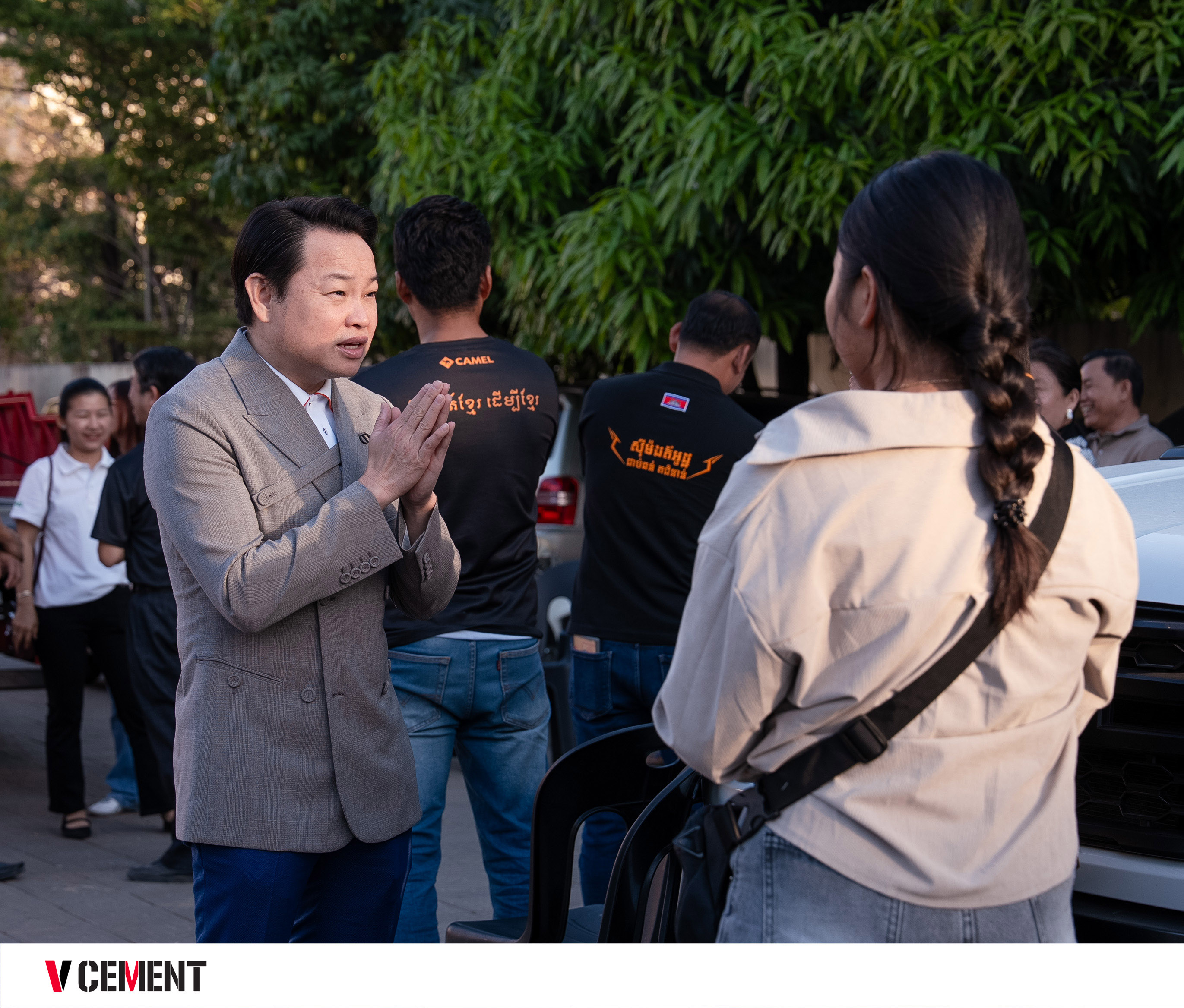 This image has an empty alt attribute; its file name is 34-7.jpg