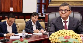 រដ្ឋមន្រ្តីអប់រំ ៖ សាកលវិទ្យាល័យ បន្តពង្រឹងបង្រៀនមុខវិជ្ជាប្រវត្តិសាស្ត្រ និងភាសាខ្មែរ