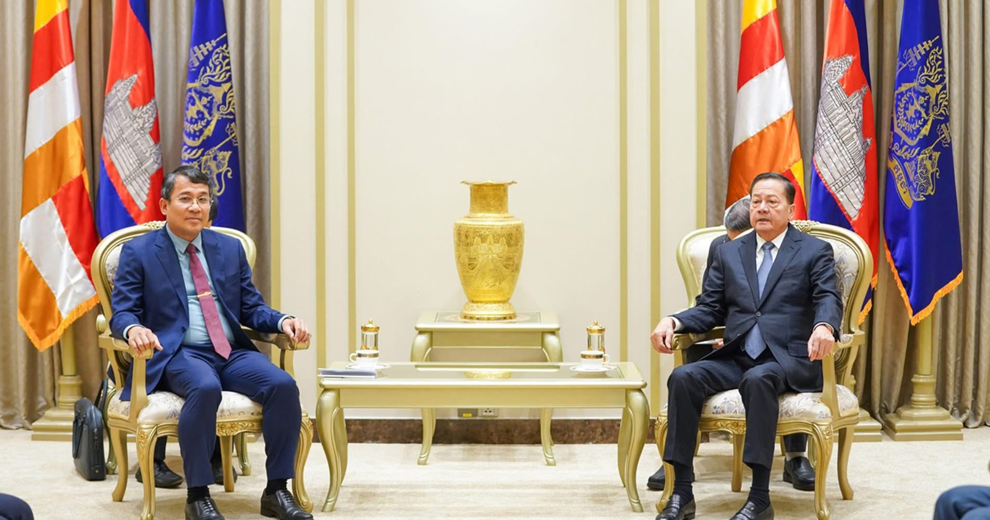 វៀតណាម ស្នើឲ្យកម្ពុជា ជំរុញទំនាក់ទំនងពាណិជ្ជកម្ម ដើម្បីឈានដល់គោលដៅ ទំហំពាណិជ្ជកម្មទ្វេភាគីឲ្យដល់ ២០ពាន់លានដុល្លារអាមេរិក នៅពេលឆាប់ៗខាងមុខនេះ