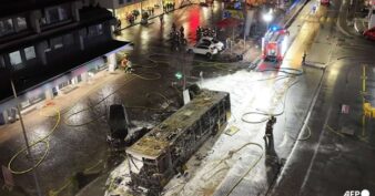 មនុស្ស ៦នាក់បានបាត់បង់ជីវិត និង ៥នាក់រងរបួស ក្នុងហេតុការណ៍ឆេះរថយន្តក្រុងមួយគ្រឿងនៅប្រទេសស្វីស