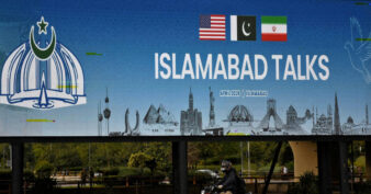 អ៊ីរ៉ង់ព្រមានថា “ខ្លួនមានសន្លឹកបៀរថ្មីនៅលើសមរភូមិ” ប្រសិនបើសង្គ្រាមជាមួយអាមេរិកត្រូវបន្តឡើងវិញ