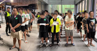 រយៈពេល ៥ថ្ងៃ ក្នុងខែមេសា អគ្គនាយកដ្ឋានអន្តោប្រវេសន៍ បានបណ្ដេញជនបរទេសជាង ១០០០នាក់ ក្រោយរកឃើញពាក់ព័ន្ធករណីលួចឆ្លងដែន និងស្នាក់ខុសច្បាប់