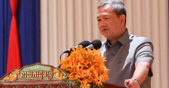 សម្តេចធិបតី ហ៊ុន​ ម៉ាណែត​ អញ្ជើញជួបសំណេះសំណាល ជាមួយថ្នាក់ដឹកនាំសហជីព សមាគមសេដ្ឋកិច្ចក្រៅប្រព័ន្ធ និងសមាគមបុគ្គលិកសិក្សា