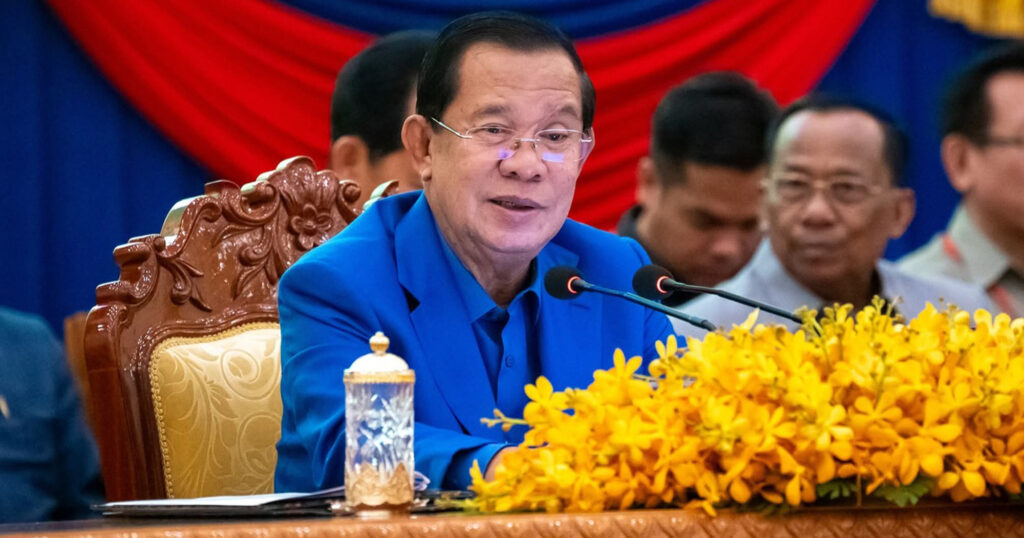 សម្តេចតេជោ ហ៊ុន សែន ដាក់ចេញនូវអនុសាសន៍គន្លឹះជូនមន្ត្រីមូលដ្ឋានខេត្តត្បូងឃ្មុំ «មន្ត្រីជាអ្នកបម្រើ មិនមែនជាចៅហ្វាយរបស់ប្រជាជនទេ»