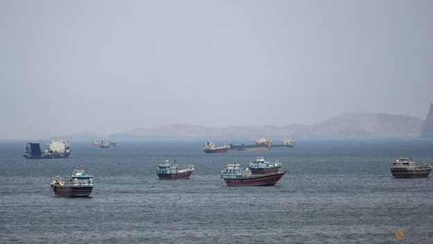 អ៊ីរ៉ង់រឹបអូសកប៉ាល់ ២គ្រឿងនៅច្រកសមុទ្រហ័រមូស ក្រោយអាមេរិកបន្តអនុវត្តបទឈប់បាញ់