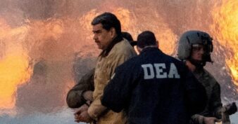 ទាហានអាមេរិកម្នាក់កំពុងរងនូវការចោទប្រកាន់ពីបទ ប្រើប្រាស់ព័ត៌មានសម្ងាត់ជាតិស្តីពីការចាប់ខ្លួន អតីតប្រធានាធិបតីវេណេស៊ុយអេឡា ទៅភ្នាល់លើអ៊ីនធឺណិត និងឈ្នះបានប្រាក់ជាង ៤០០,០០០ដុល្លារ