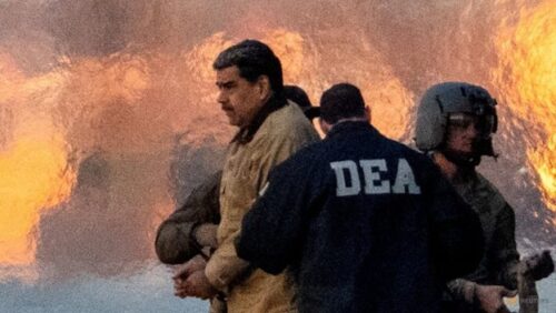 ទាហានអាមេរិកម្នាក់កំពុងរងនូវការចោទប្រកាន់ពីបទ ប្រើប្រាស់ព័ត៌មានសម្ងាត់ជាតិស្តីពីការចាប់ខ្លួន អតីតប្រធានាធិបតីវេណេស៊ុយអេឡា ទៅភ្នាល់លើអ៊ីនធឺណិត និងឈ្នះបានប្រាក់ជាង ៤០០,០០០ដុល្លារ