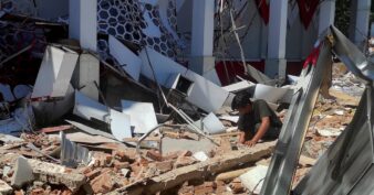 មនុស្សចំនួន ៨នាក់បានបាត់បង់ជីវិតដោយសារគ្រោះរញ្ជួយដីកម្រិត ៥,៩រ៉ិចទ័រនៅអាហ្វហ្គានីស្ថាន