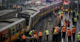 មនុស្ស ៧នាក់បានបាត់បង់ជីវិត និងជាង ៨០នាក់រងរបួស ក្នុងហេតុការណ៍រថភ្លើង ២ខ្សែបានបុកគ្នានៅឥណ្ឌូណេស៊ី