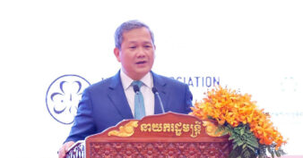 សម្តេចធិបតី នាយករដ្ឋមន្ត្រី៖ បញ្ហាព្រំដែន និងភាពតានតឹង បង្កឡើងដោយប្រទេសជិតខាង បង្ហាញយ៉ាងច្បាស់ថា កម្ពុជាចាំបាច់ត្រូវពង្រឹងសមត្ថភាពផលិតក្នុងស្រុក