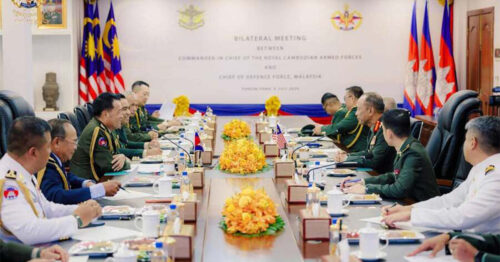 អគ្គមេបញ្ជាការកងទ័ពកម្ពុជា-ម៉ាឡេស៊ី ប្តេជ្ញាពង្រឹងកិច្ចសហប្រតិបត្តិការយោធា និងរួមគ្នាគាំទ្រដំណោះស្រាយដោយសន្តិវិធីនៅក្នុងតំបន់